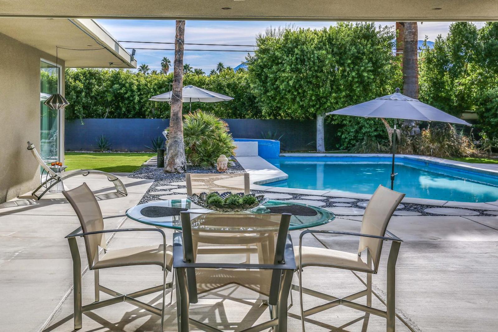 Perfect Living Main image 1